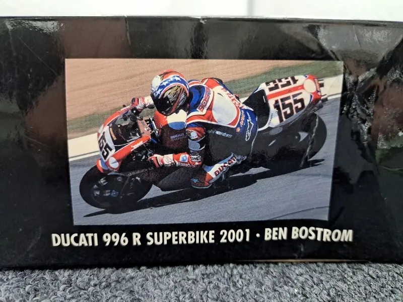 1/12 Minichamps 122 011255 - Ducati 996 R - Superbike 2001 - Ben Bostrom 1