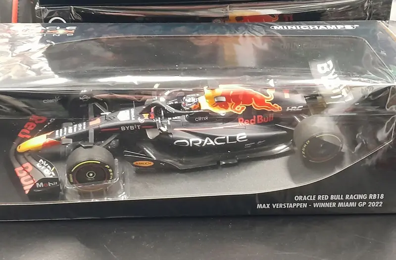 1/18 2022 F1 Max Verstappen Oracle Redbull Racing Rb18 Winner Miami Gp 1
