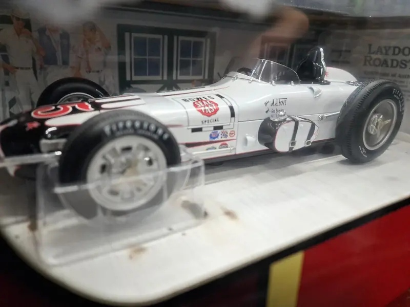1/18 Carousel1 1960 Indianapolis 500 #5 A.J, Foyt/Bowes Seal Fast Special 1