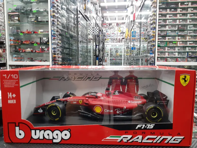 1/18 F1 Ferrari #16 Leclerc 2022 Burago 1