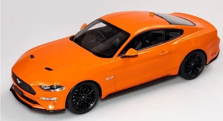 1/18 Ford Mustang Gt Fastback Twister Orange 1