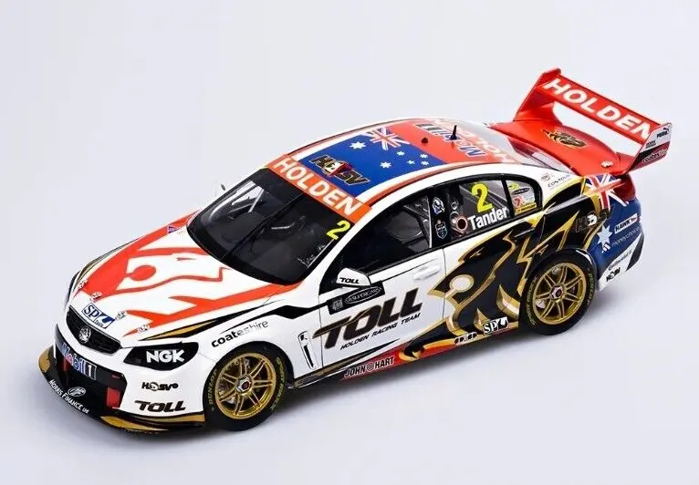 1/18 Hrt Holden Vf Commodore #2 2013 Austin 400 Aussie-Made Livery Tander Atcc 1