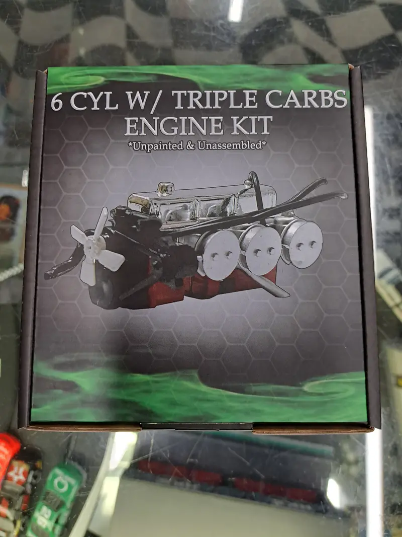 1/24 6 Cylinder W/ Triple Carbs Engine Kit 1