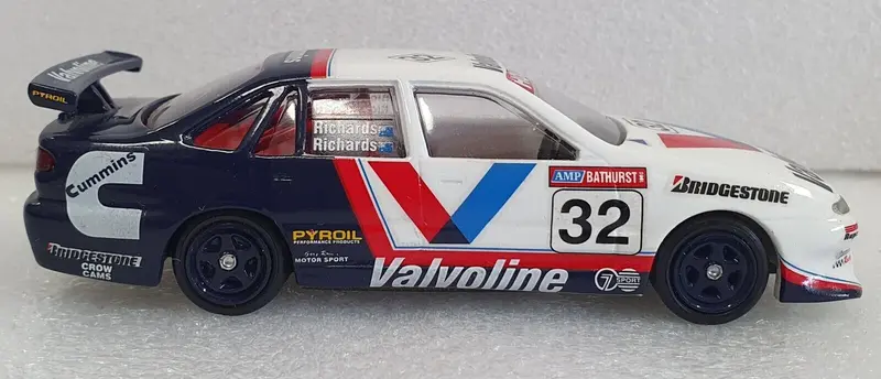 1/43 Dinkum Classics Valvoline Vr Bathurst 1996 1