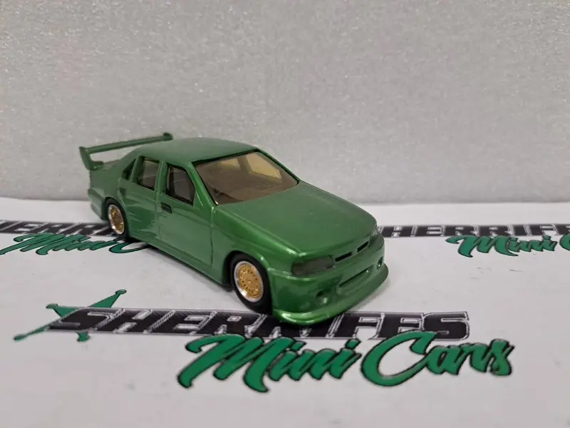 1/43 Dinkum Eb Green 1