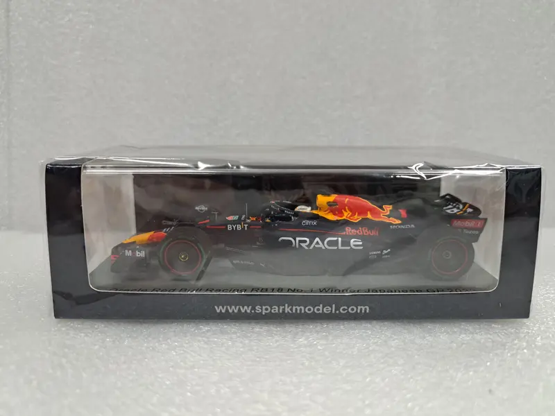 1/43 Redbull Racing Rb18 F1 Verstappen Winner Japanese Gp 2022 - World Champion 1