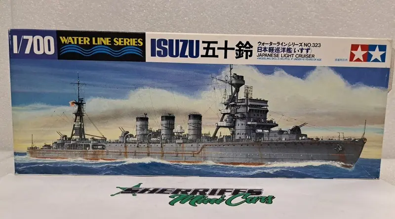 1/700 Water Line Series Isuzu Japanese Light Cruiser Tamiya 1