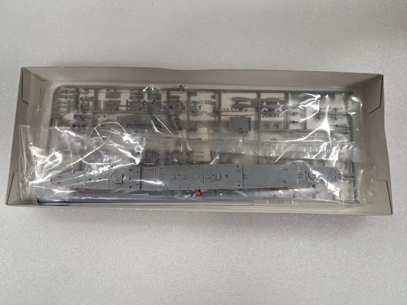 1/700 Water Line Series Isuzu Japanese Light Cruiser Tamiya 2