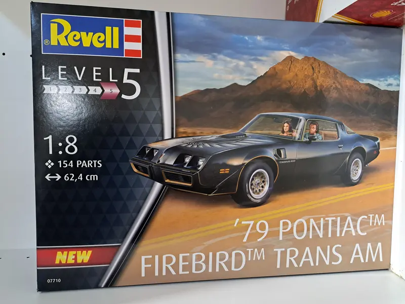 1/8 1979 Pontiac Firebird Trans Am Model Kit 1