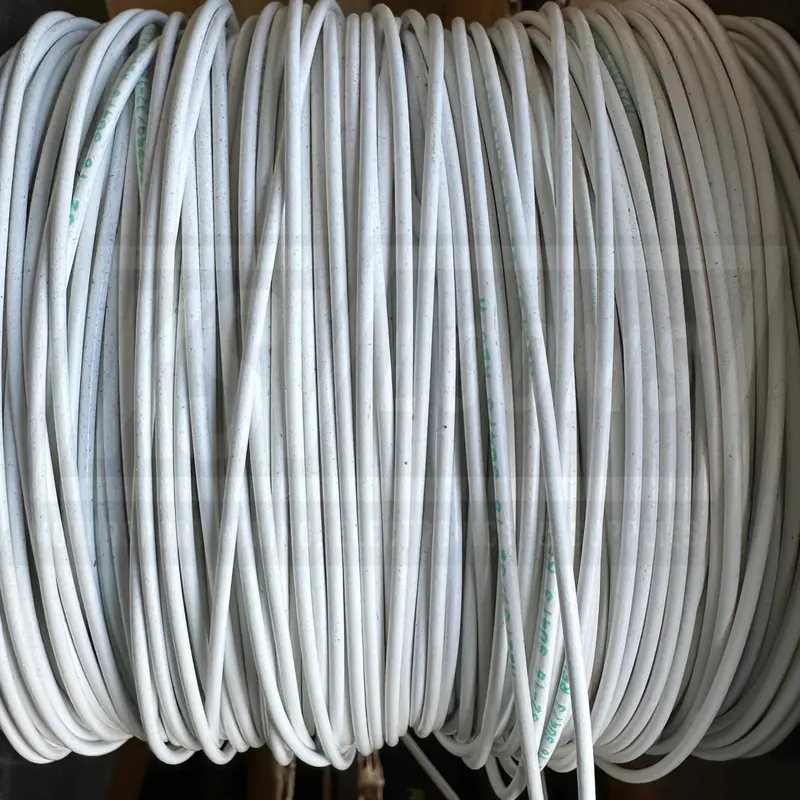 16 Awg White Tefzel Wire M22759/32-16-9 (Cut Length) 1