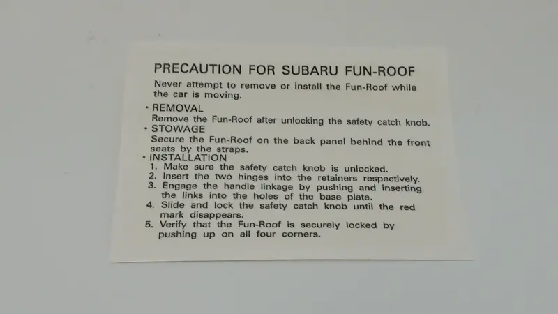 Brat/Brumby/Mv Targa Fun-Roof Warning Sticker For Cabin 1