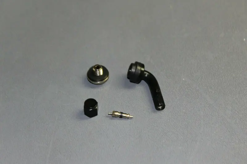 Brp Rim Valve With Cap 1
