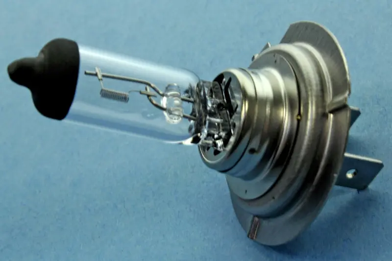 Can-Am Halogen Bulb 1