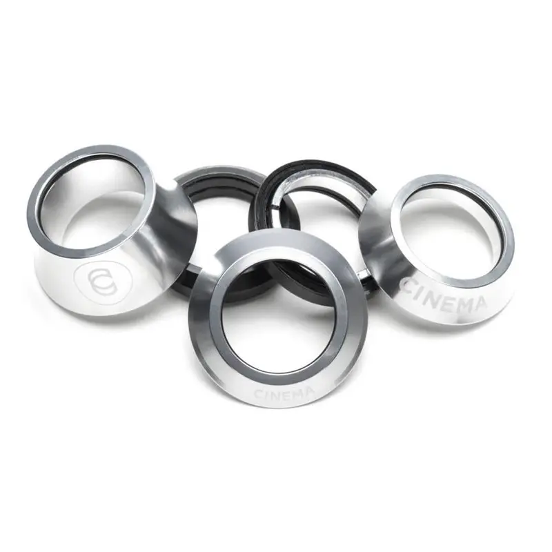 Cinema Lift Kit Integrated Headset 2