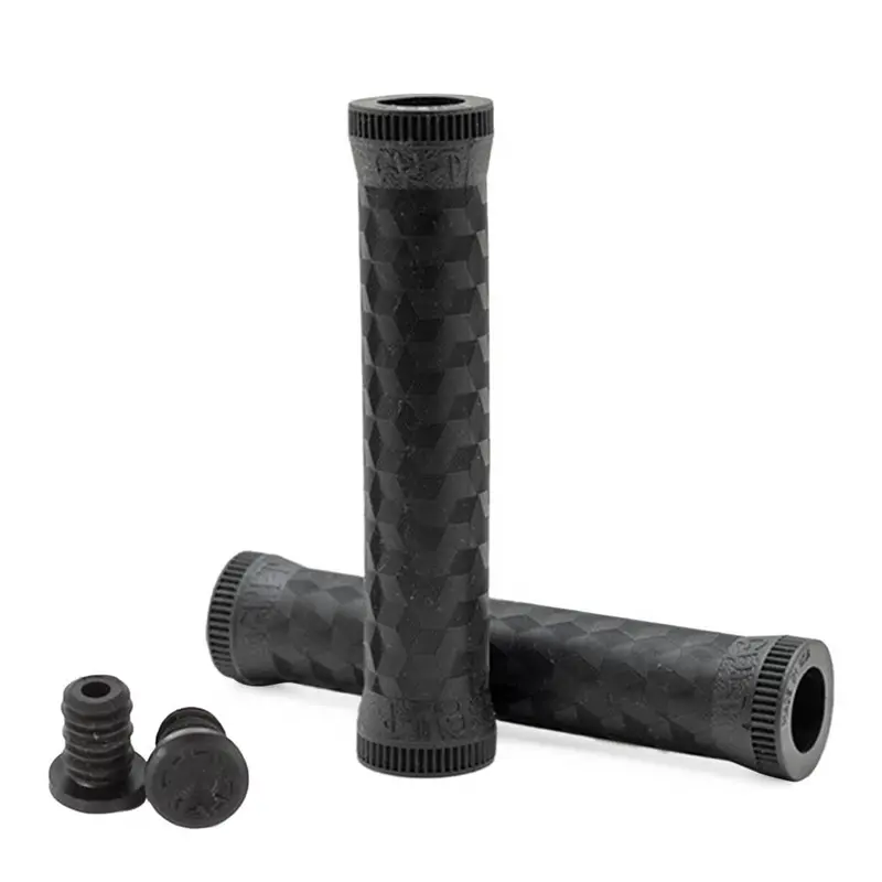 Cult Dak Flangeless Grips 1