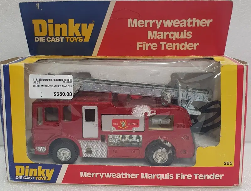 Dinky Vintage Merryweather Fire Engine 1