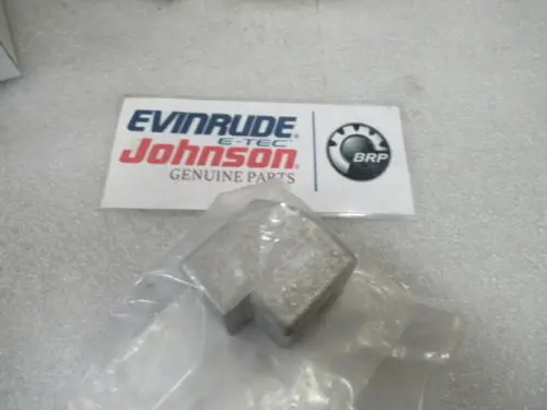 Evinrude Anode & Insert 1