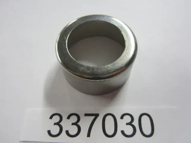 Evinrude Crankshaft Sleeve 1