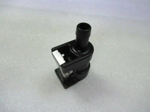 Evinrude Fuel Connector 1