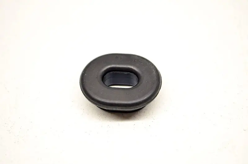 Honda Side Cover Grommet 1