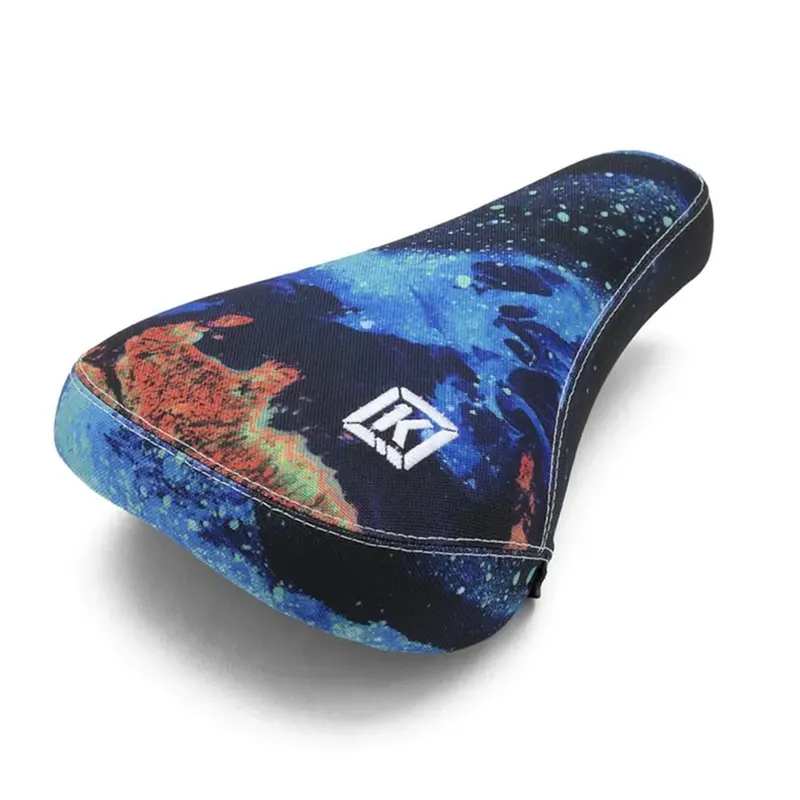 Kink Oceanic Fat Stealth Seat 1