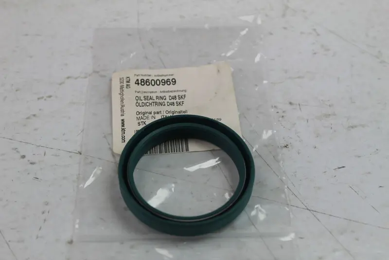 Ktm Shaft Seal 48X57,9X9 1