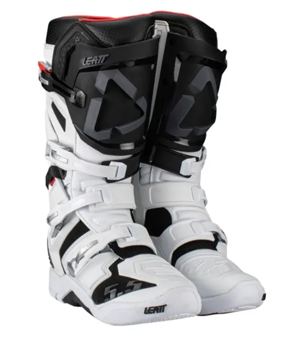 Leatt 5.5 Flexlock Boots 1