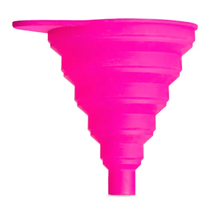 Muc-Off Folding Funnel 1