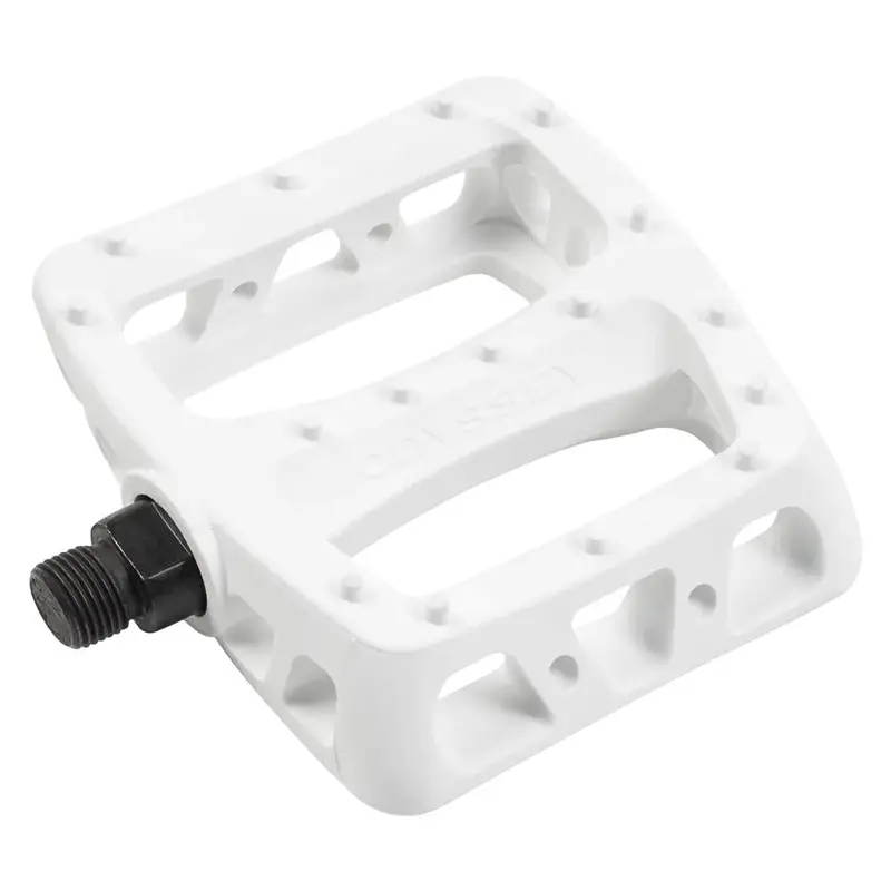 Odyssey Twisted Plastic Pedals 1