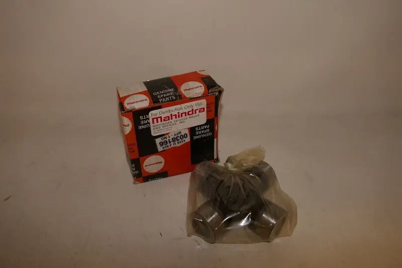 Roxor Mahindra 1310 U-Joint Kit 1