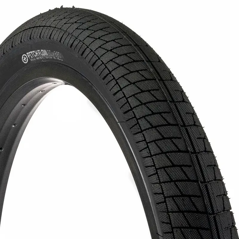 Saltplus Pitch Flow Tyre 1
