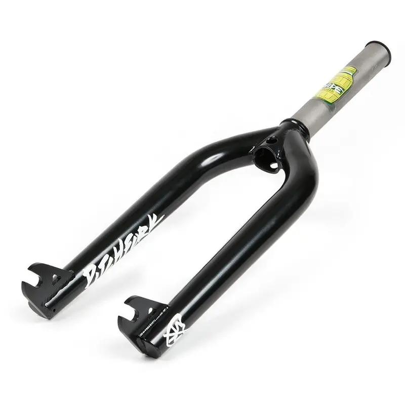 S&M 22" Pitchfork Widemouth - Black 1