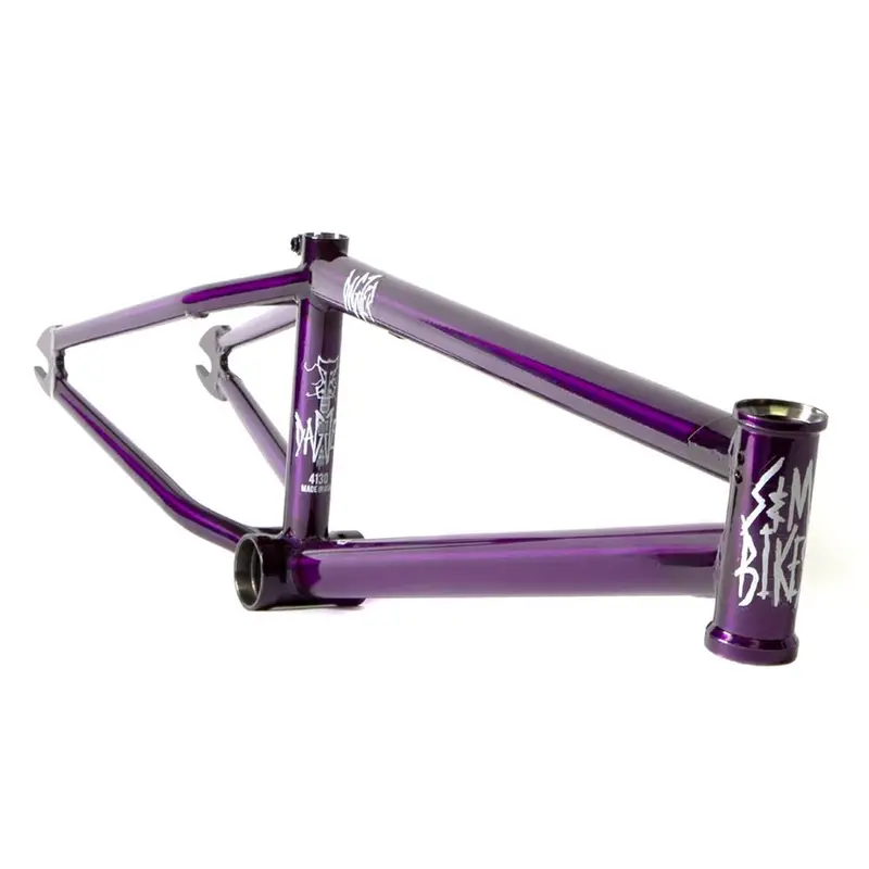 S&M Dagger Frame 9