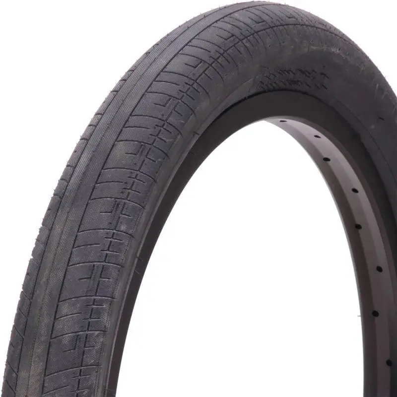 S&M Speedball 22" Tyre 1