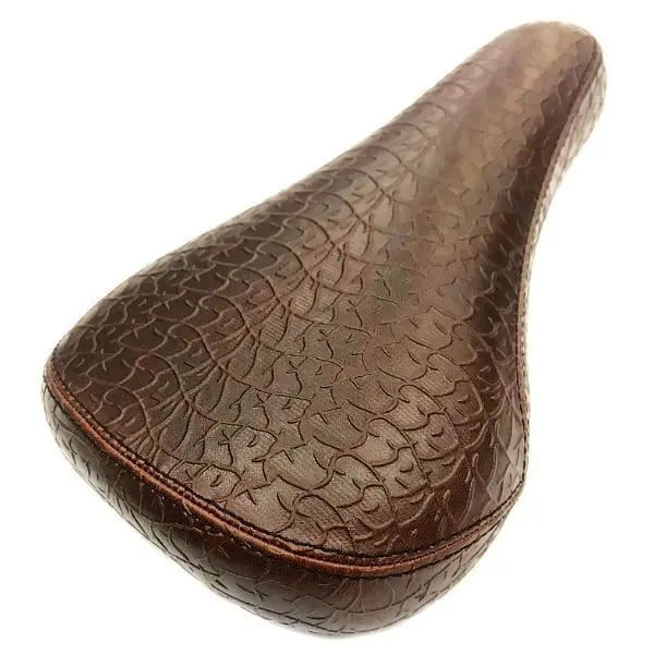 Stranger Zefaria Fat Stealth Pivotal Seat 1
