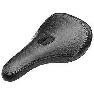 Stranger Zefaria Slim Pivotal Seat 1