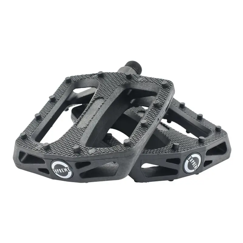 United Supreme Nylon Pedal - Black 1