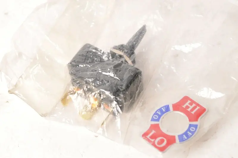 Universal Thumb Warmer Toggle Switch Hi Lo 1