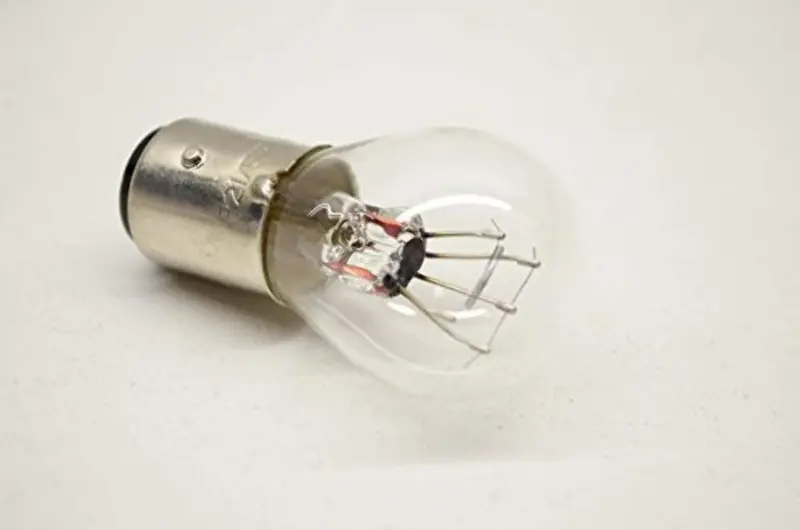 Yamaha Tail Light Bulb 12V 21/5W 1